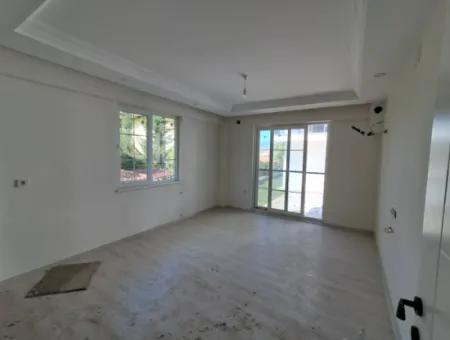 Geräumige 1 1 Wohnung Zum Verkauf Mit Pool In Ortacada