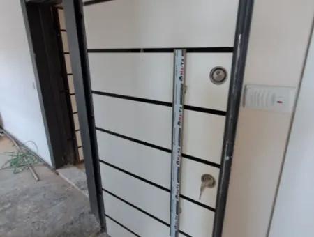 1 1 Wohnung Zu Verkaufen Mit Pool In Ortaca Yerbelende Von Günaydın Real Estate