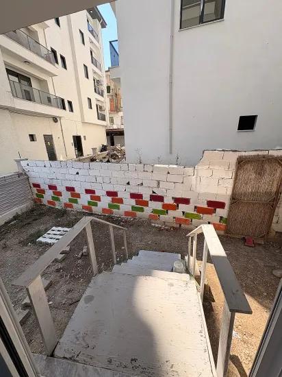 Im Zentrum Von Ortaca Zu Vermieten 2+1 Gartenwohnung