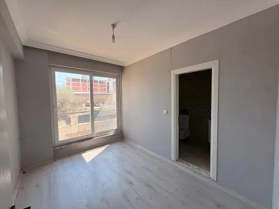 Im Zentrum Von Ortaca Zu Vermieten 2+1 Gartenwohnung