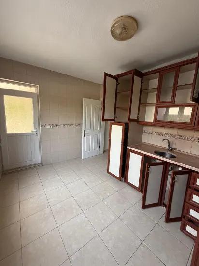 In Ortaca Dikmekavak 3+1 Wohnung Zu Vermieten, Geschlossene Küche, Gartenetage, Teilweise Freistehend