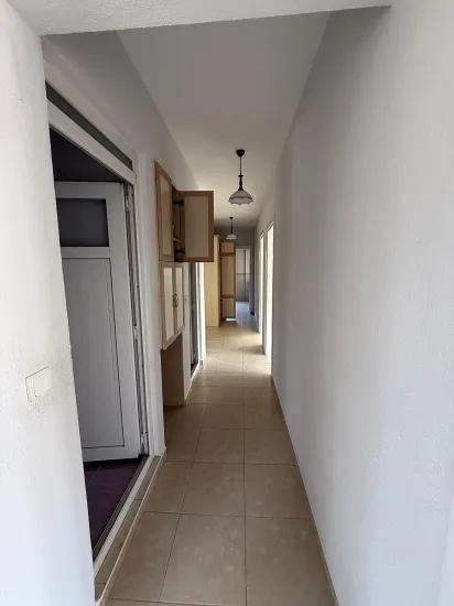 In Ortaca Dikmekavak 3+1 Wohnung Zu Vermieten, Geschlossene Küche, Gartenetage, Teilweise Freistehend