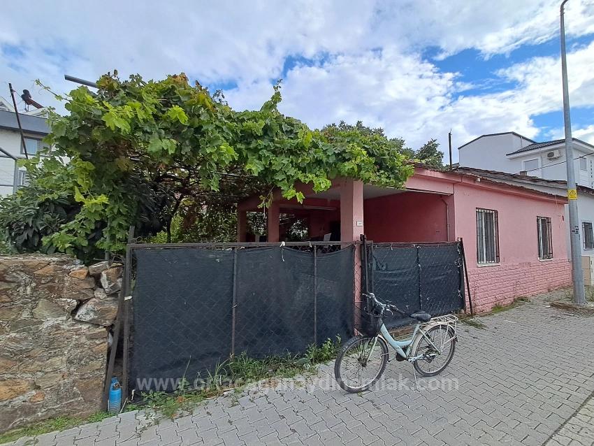 302 M2 Single Title Deed Plot For Sale In Dalaman Hürriyet