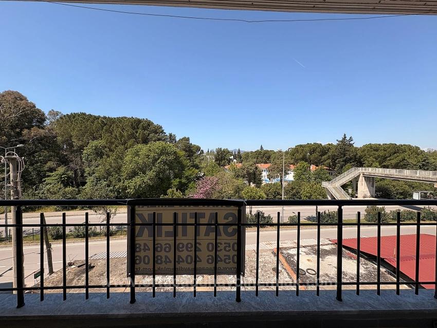 1+1 Apartment For Sale In Dalaman Bezkese Neighborhood, Suitable For Investment