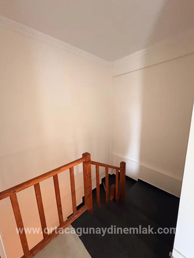 4+1 Bedroom Villa For rent in Yerbelen Nbh. Ortaca - 160 m²
