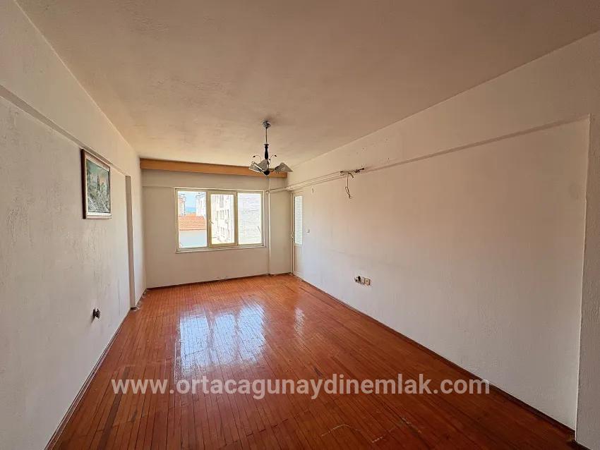 Central Location Closed Kitchen 2+1 Flat - For Rent
