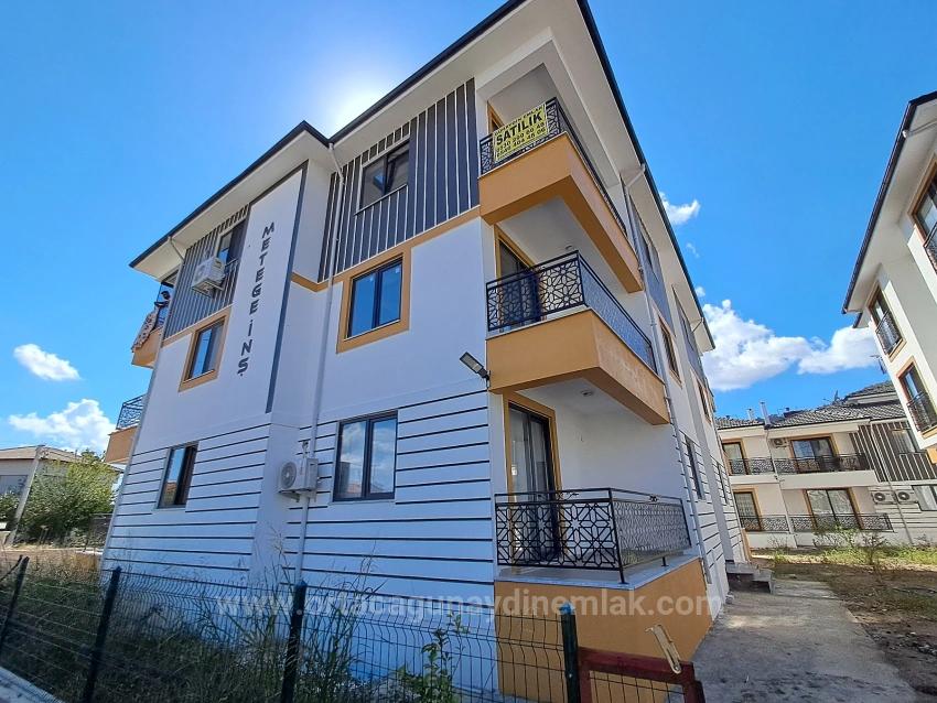 1+1 Brand New Apartment For Sale With Swimming Pool In Ortaca Karaburun