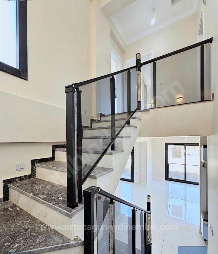 2+1 Villa For Sale With Underfloor Heating In Beyoba, Köyceğiz