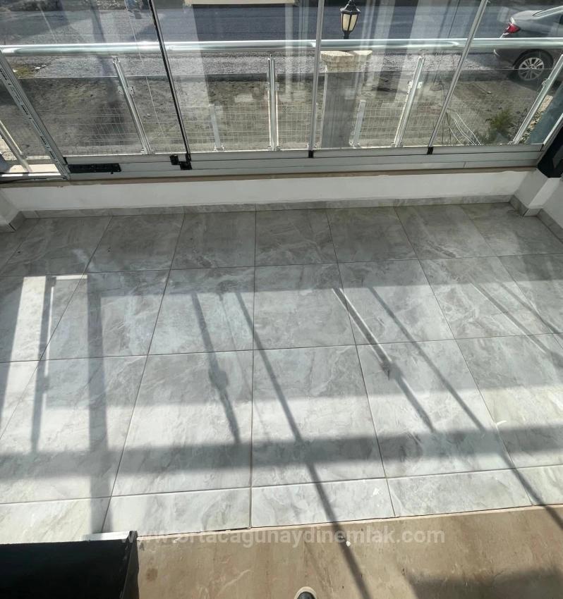 1+1 Apartment With Glass Balcony In Ortaca Karaburun