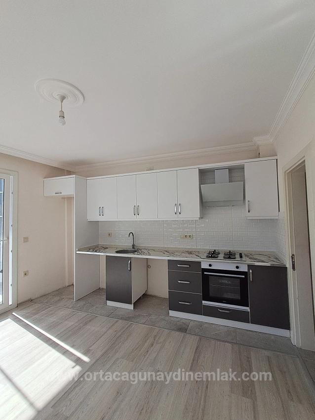 1+1 Apartment With Glass Balcony In Ortaca Karaburun