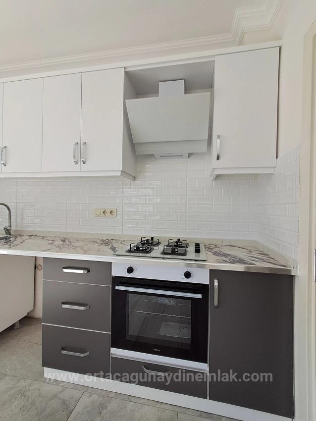 1+1 Apartment With Glass Balcony In Ortaca Karaburun