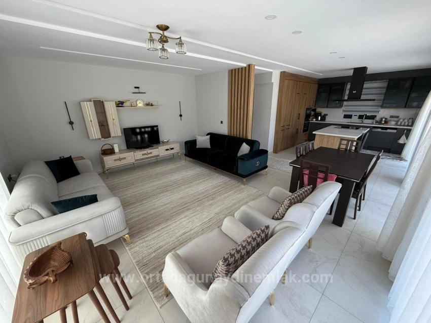 Günaydın Real Estate Offers An Ultra-Luxury Triplex 6+1 Detached Villa With A Private Pool In Çaylı.