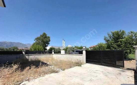 2+1 Villa For Sale With Underfloor Heating In Beyoba, Köyceğiz