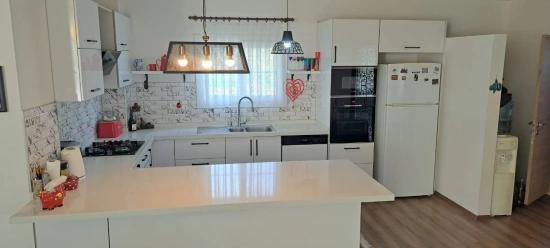 Günaydın Real Estate Offers A 3+1 Custom-Built, Fully Furnished Villa For Sale In Kızılyaka, Ula.