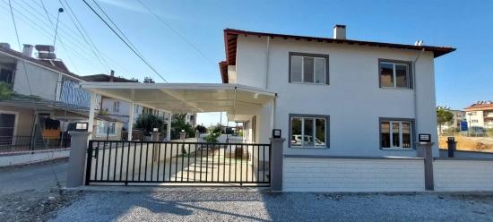 For Sale From Günaydın Real Estate: 316 M2 Plot Of Land With A 2-Story House.