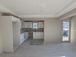 Günaydın Real Estate Offers A 2+1 Apartment With A Pool For Sale In Atatürk Neighborhood.