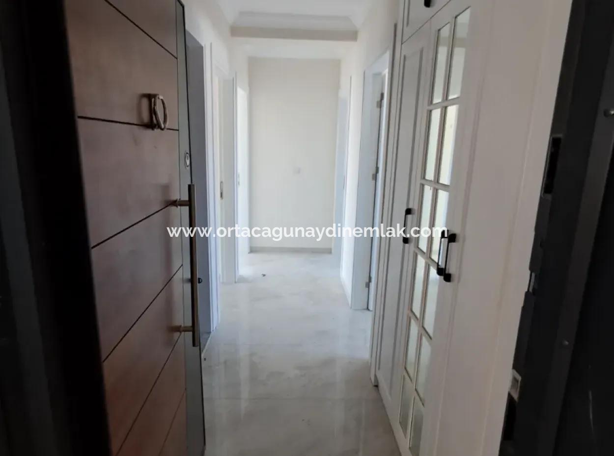Muğla Ortacada 3 1 Spacious Apartment For Sale
