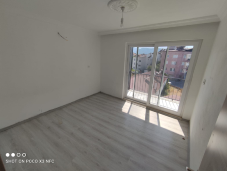 Apartment For Rent In Ortaca Merkez De 140 M2 3 1 Closed Kitchen.