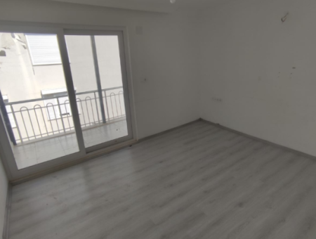 Apartment For Rent In Ortaca Merkez De 140 M2 3 1 Closed Kitchen.