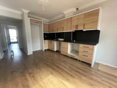 Good Morning Real Estate 2 1 Spacious Apartment For Rent In The Center