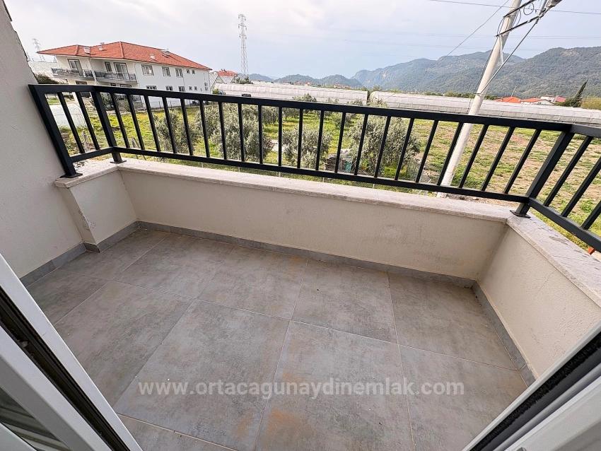 Полностью Меблированная Квартира 3+1 С Бассейном В Районе Карабурун, Ортача.