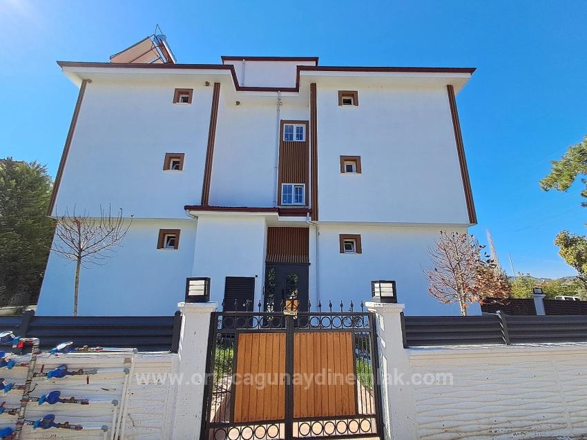 Квартира 1+1 С Бассейном На Продажу В Ортаджа Чайлы