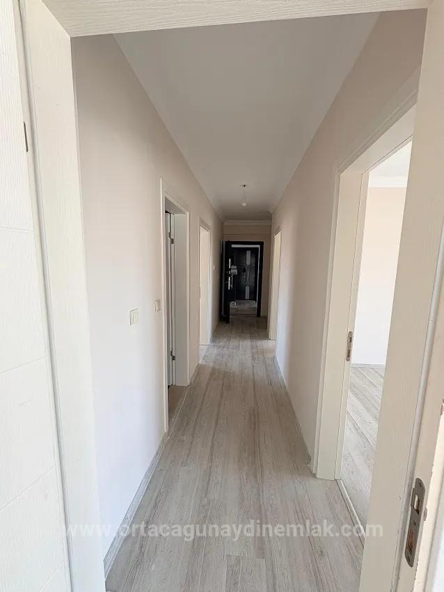 В Ортадже Карабурунде 130 M² Просторная 3+1 Арендная Квартира - С Родительской Ванной