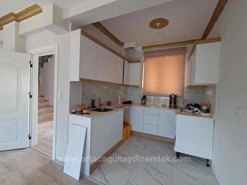 Совершенно Новая Меблированная Вилла 3+1 С Бассейном На Продажу В Районе Ортаджа-Ататюрк