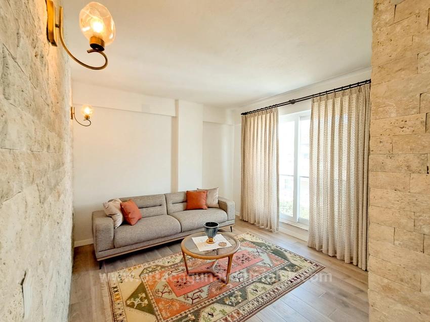 Роскошная Меблированная Квартира 2+1 На Продажу В Ортаджа Чайлы