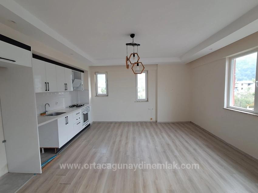 Квартира 2+1 В Комплексе С Бассейном В Аренду От Günaydın Real Estate