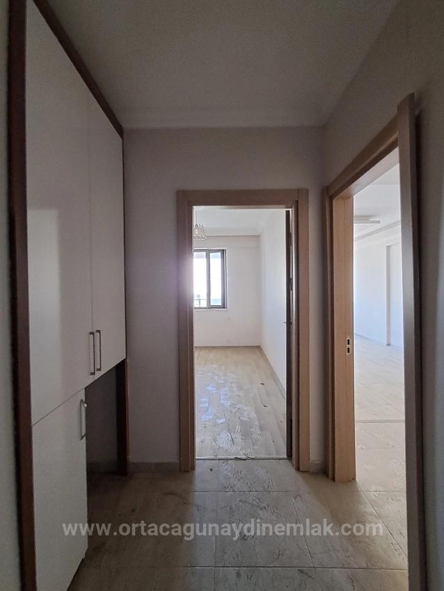 Агентство Недвижимости Günaydın Предлагает К Продаже Просторную Квартиру С 1 Спальней И 1 Ванной Комнатой В Центре Города.