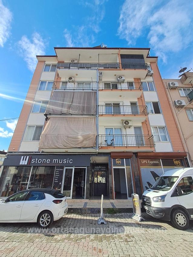 Просторная Меблированная Квартира (1 Спальня, 1 Ванная Комната) Сдается В Аренду В Центре Города Ортаца.