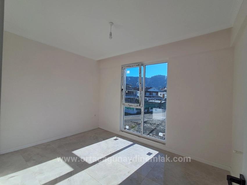 Продается Новая Квартира 2+1 С Бассейном В Ортаджа Чайлы