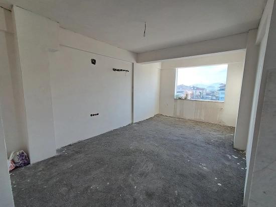 Продается Просторная Квартира 2+1 В Районе Карабурун, Ортача.