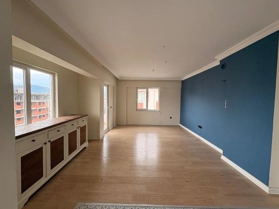 Продается Просторная Квартира 3+1 В Районе Джумхуриет, Ортача, Мугла.