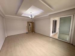 Продается 3+1 Квартира С Закрытой Кухней В Районе Ортаджа Бешкопрю.