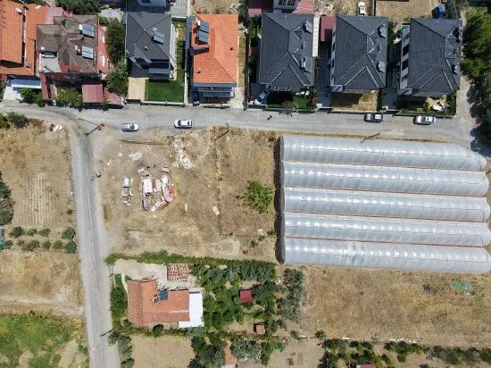 В Ortaca Gölbaşı 383 M2 Виллой Построенной Участок На Продажу