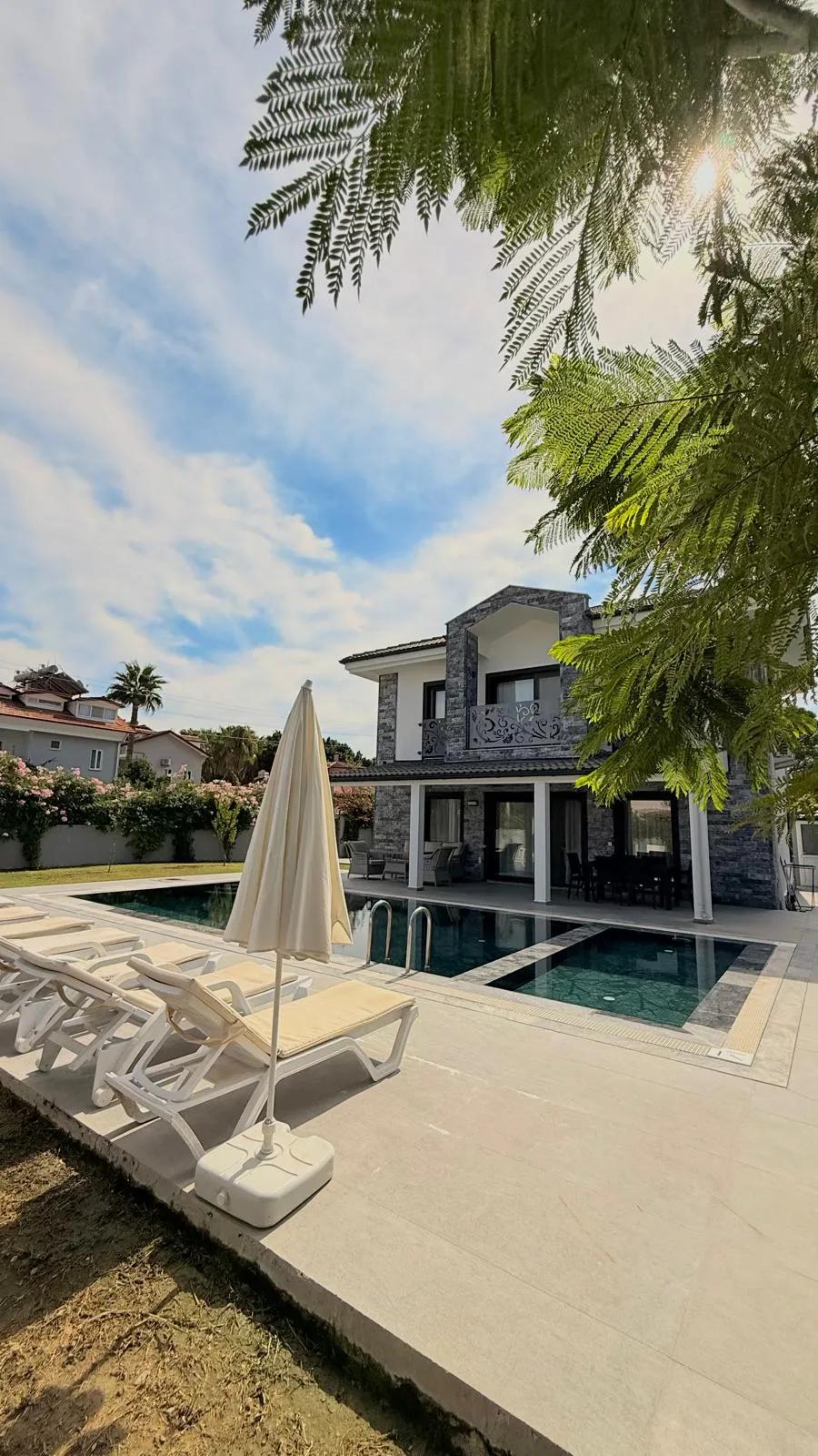 Dalyan Gülpınar Mah. 4+1 Tam Müstakil Satılık Havuzlu Villa