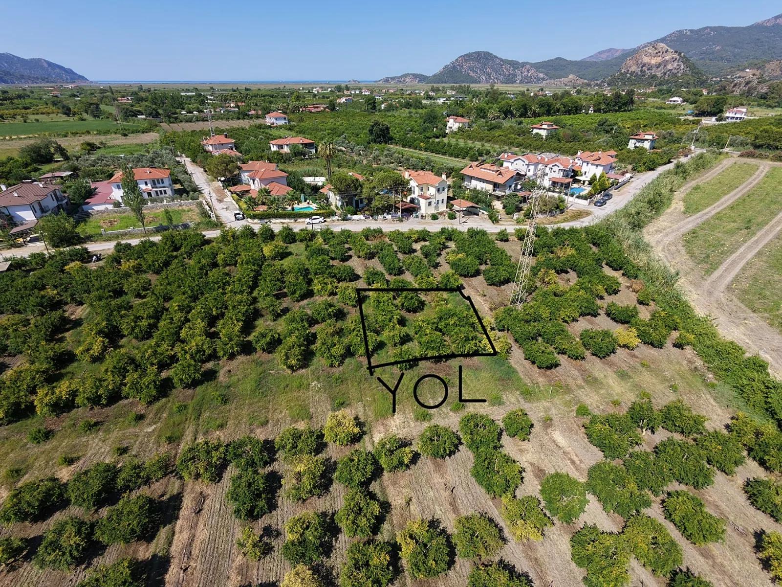 Dalyan Arıkbaşı mevkiinde satılık 500 m2 villa İmarlı arsa