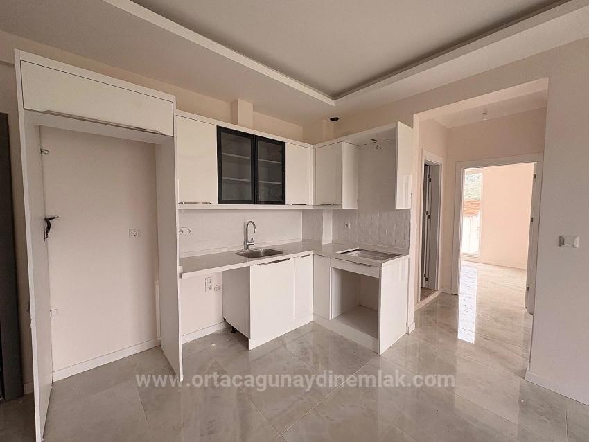 Ortaca Çaylı Mah. Sıfır 2+1 Satılık Havuzlu Daire