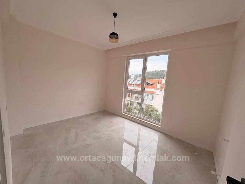 Ortaca Çaylı Mah. Sıfır 2+1 Satılık Havuzlu Daire