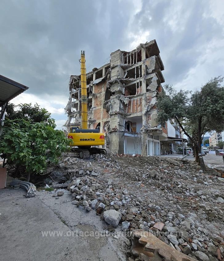 Ortaca Cumhuriyet Caddesinde 2+1 Satılık Projeden Lüks Daireler