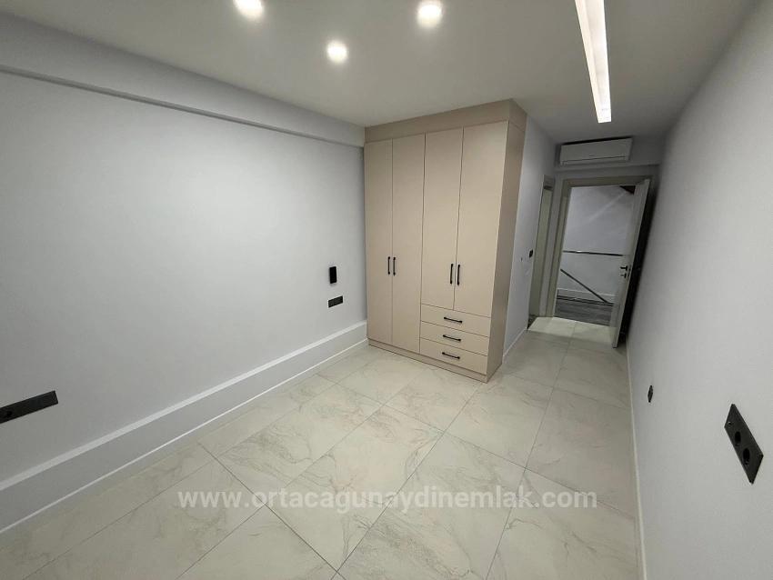 Ortaca Çaylı Mah. 6+1 Özel Havuzlu Lüks Tripleks Satılık Villa