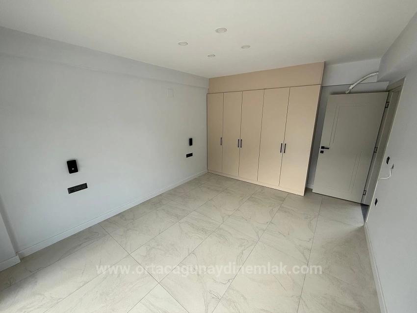 Ortaca Çaylı Mah. 6+1 Özel Havuzlu Lüks Tripleks Satılık Villa