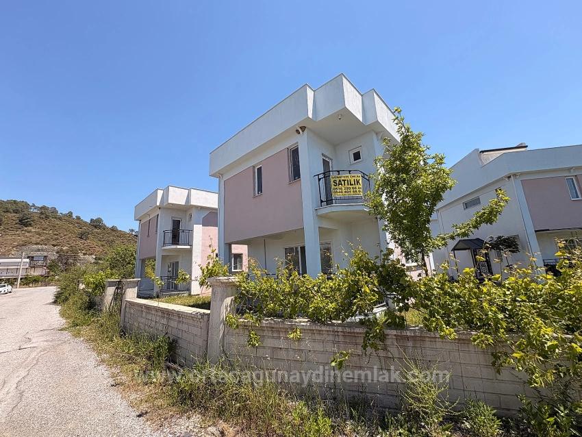 Dalaman Altıntas Mah. 3+1 Ortak Havuzlu Tam Müstakil Satılık Villa