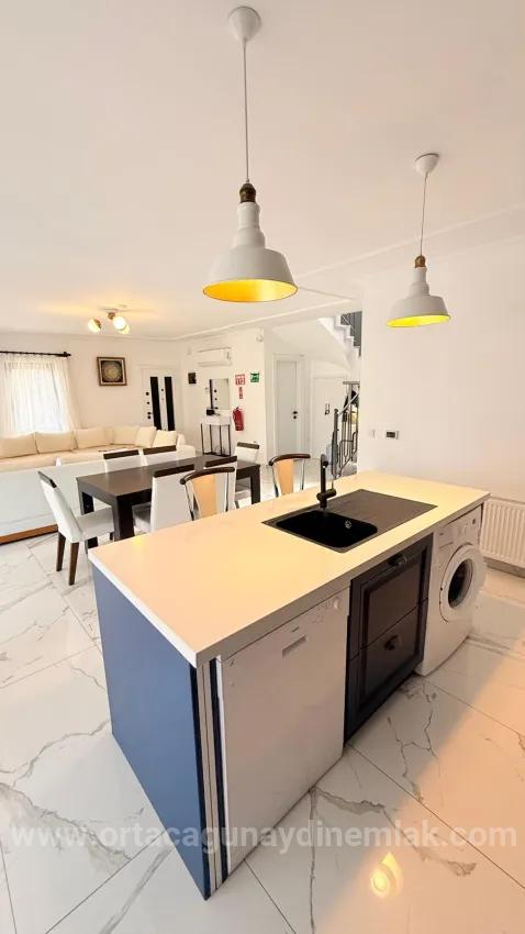 Dalyan Gülpınar Mah. 4+1 Tam Müstakil Satılık Havuzlu Villa