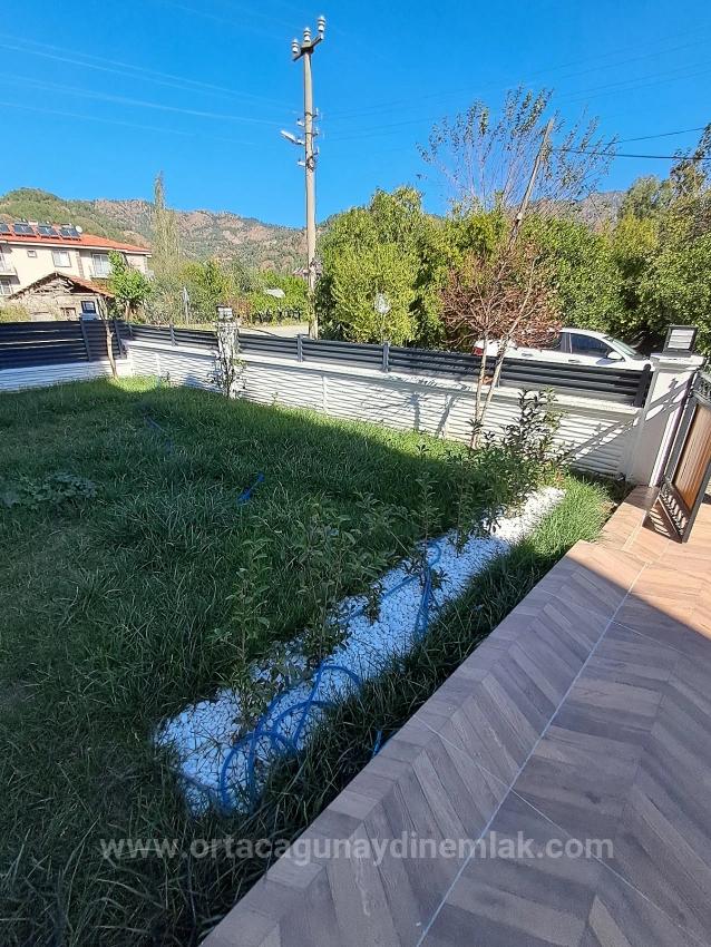 Ortaca Çaylıda Havuzlu 1+1 Satılık Sıfır Daire