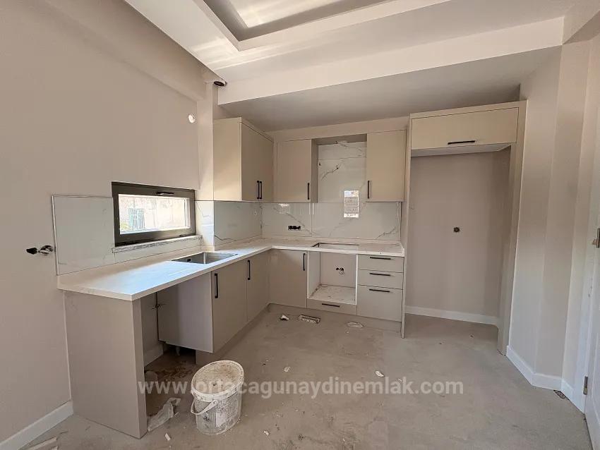 Ortaca Karaburun'da Satılık 2+1 Daire - Havuzlu Site