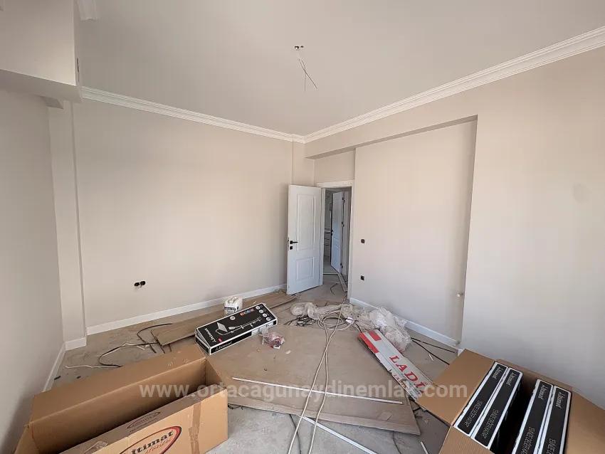 Ortaca Karaburun'da Satılık 2+1 Daire - Havuzlu Site