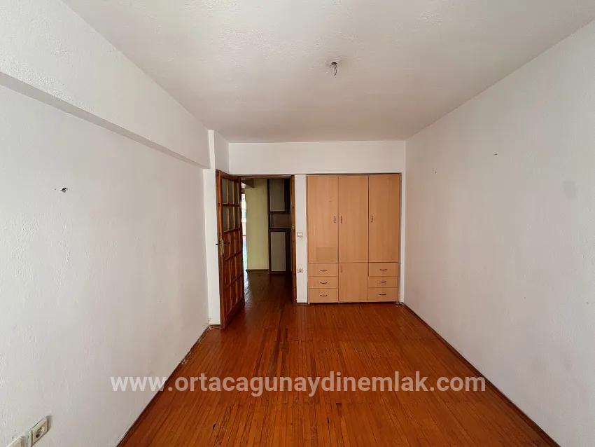 Merkezi Konumda Kapalı Mutfak 2+1 Daire - Kiralık